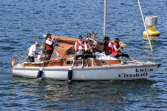 明显优于对 明显优于对