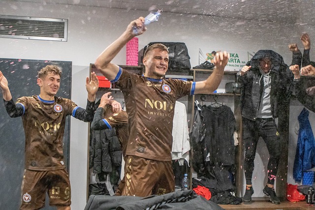 了坚实的基 了坚实的基